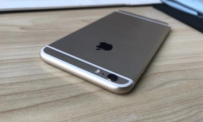 揭露iPhone更换屏幕的陷阱（小心！避开这些iPhone更换屏幕的猫腻）