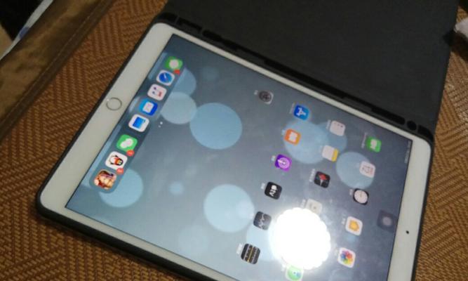 全面指南（简单易懂的iPhone操作指南，让你轻松上手）