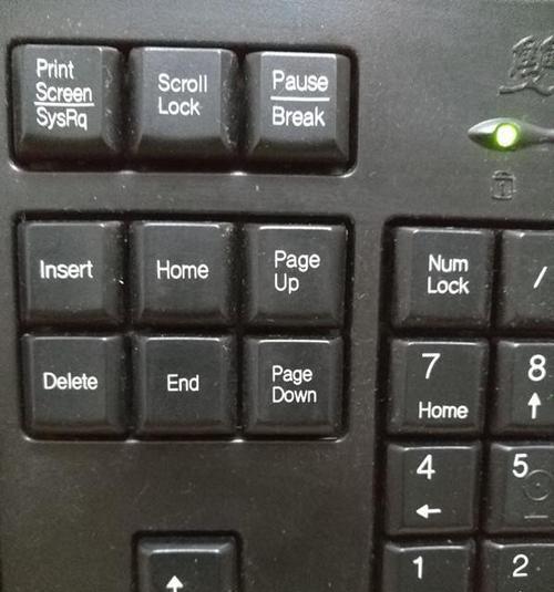 电脑键盘标点符号的正确使用方法（让你的文字更准确、流畅、有条理）