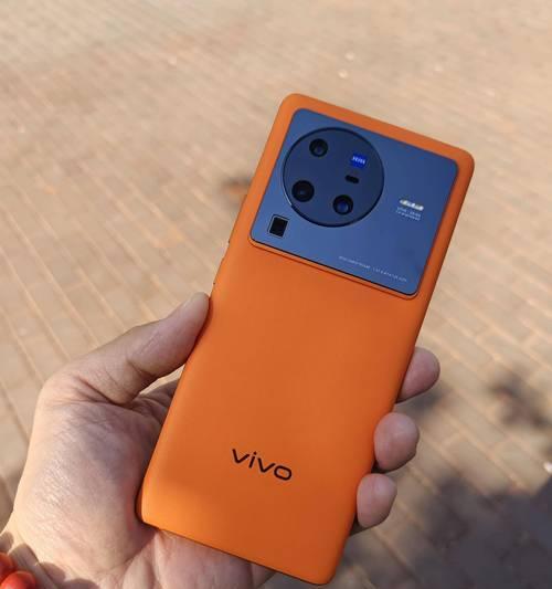 vivoX80与vivoX70Pro（性能与拍摄再进化，vivoX80与vivoX70Pro的对决）