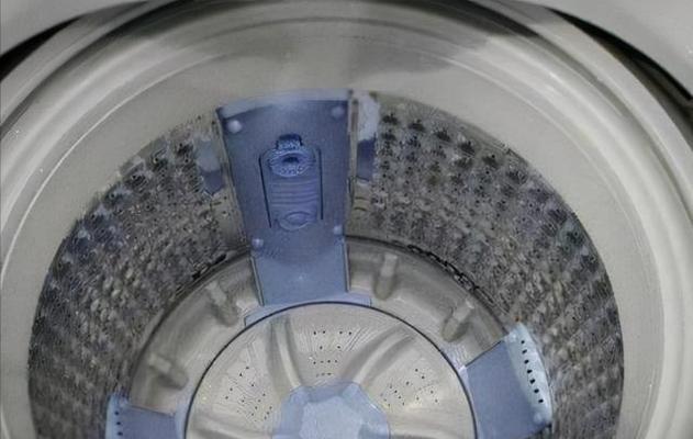 洗衣机洗完衣服后的正确处理方法（一起了解如何正确晾晒）