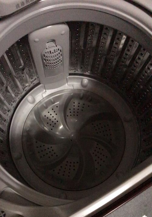洗衣机水位无法复位的故障原因及解决方法（如何处理洗衣机水位调节失灵的问题）