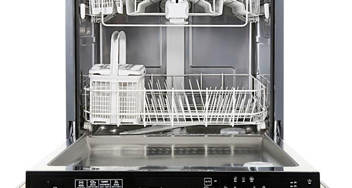 洗碗机除垢的方法——告别顽固污垢（学会这些技巧）