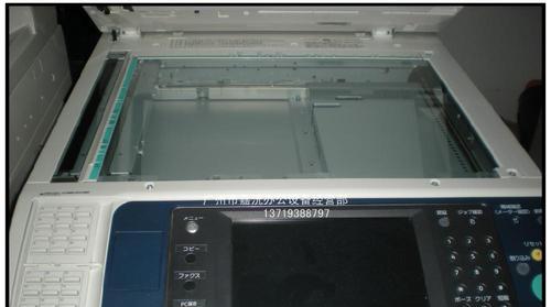 复印机清洁纸的正确安装方法（保持复印机清洁）