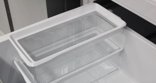 美菱冰箱保鲜室有水怎么办（解决方法和注意事项）