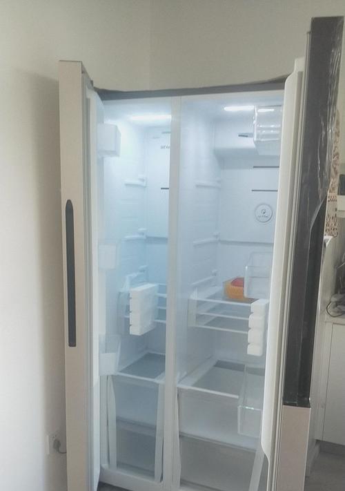如何正确清洗冰箱（简单）