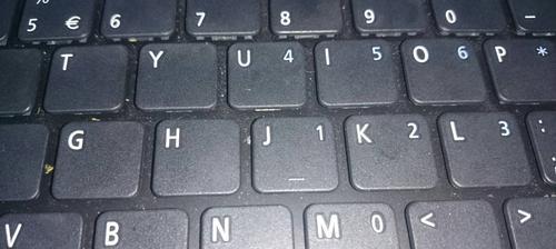 笔记本电脑键盘锁住了怎么解锁（快速解决笔记本键盘锁住的方法）