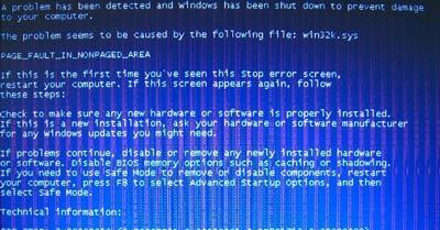 解决开机蓝屏0x00000050错误的方法（应对开机蓝屏的有效措施）