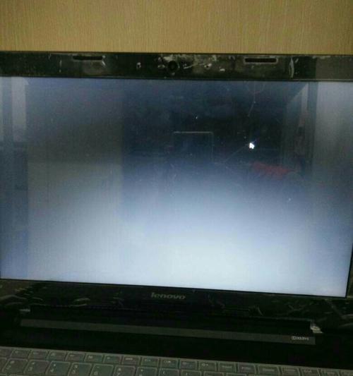 联想电脑开机黑屏的处理措施（解决联想电脑开机出现黑屏问题的方法和技巧）