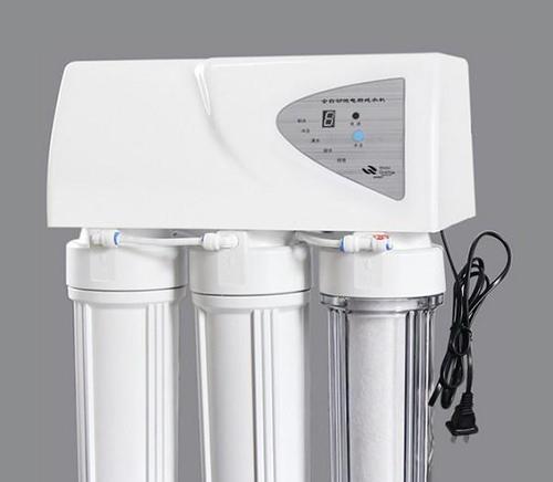 净水器无法正常运行的原因及解决办法（揭秘净水器无法使用的原因）