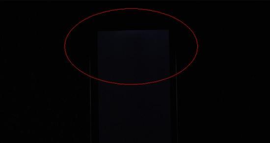 显示器颜色突然黑了怎么办（解决显示器颜色突然变黑的方法）