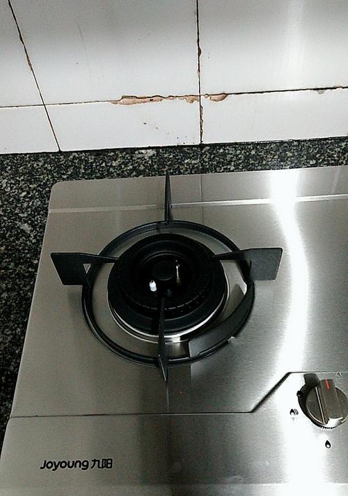 燃气灶不进气口修理方法（解决燃气灶进气问题的实用技巧）