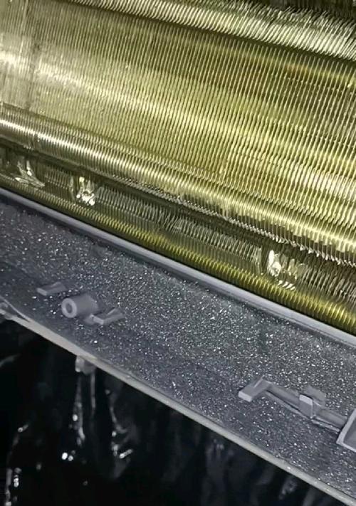 解决LG空调内机滴水问题的有效方法（探索LG空调内机滴水原因及其处理办法）