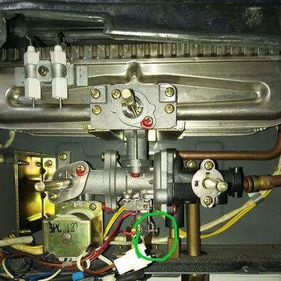 万家乐热水器E4故障码维修方法及原因解析（了解万家乐热水器E4故障码的维修方法和原因）