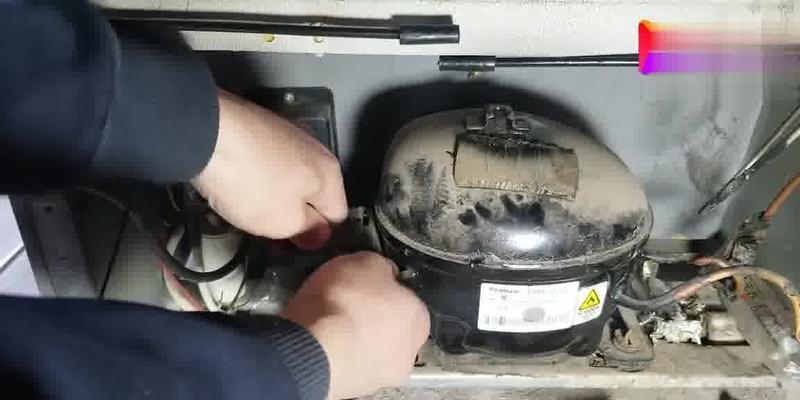 伊莱克斯电冰箱现rd故障的原因及处理方法（探讨伊莱克斯电冰箱出现rd故障的可能性和如何解决）