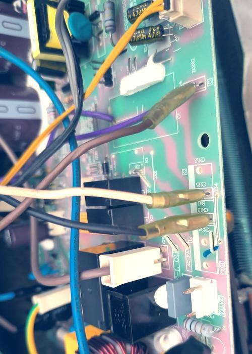 解读SKG空调显示F4的意义及处理方法（SKG空调故障代码F4的原因与解决方法）
