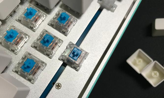 机械键盘变光调节方法是什么？如何自定义灯光效果？