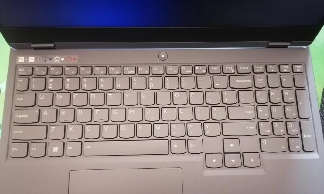 联想拯救者Y7000P2022测评怎么样？性能和散热表现如何？