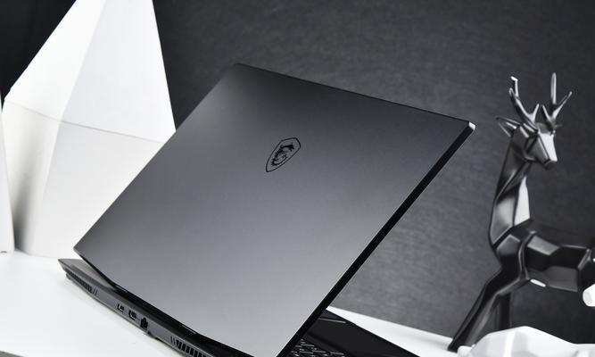 微星绝影GS77笔记本中的白月光是什么？如何选购和使用？