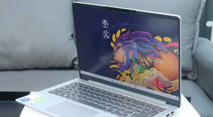 巨鹰与斩虎笔记本电脑哪个性价比更高？