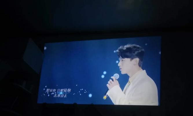 乐园投球投影仪使用方法是什么？