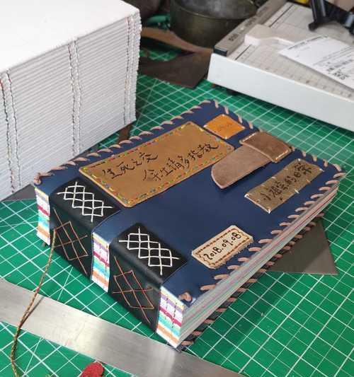 硬卡纸制作笔记本电脑全套步骤？