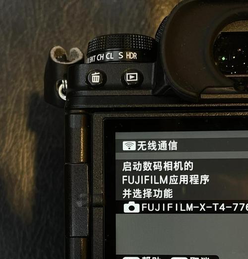相机镜头缩回疑问？关机后如何操作？