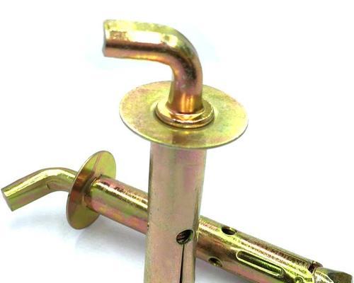 热水器穿墙螺钉安装方法是什么？安装时应注意哪些安全问题？