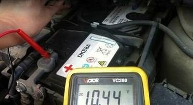 农药充电器的电流规格是多少？