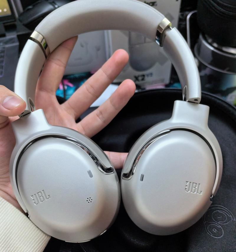 蓝牙耳机音响三件套包含哪些产品？