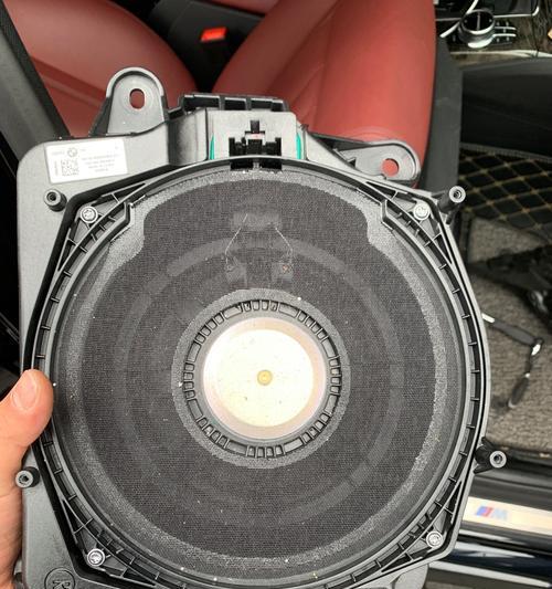 自己装的低音炮怎么拆下来？拆卸方法和技巧是什么？