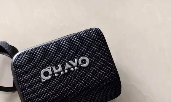 体积小且音量大的低音炮型号是什么？