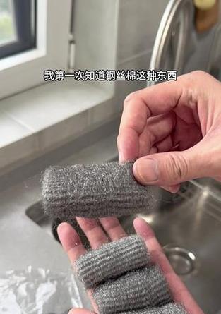 荣耀手机用钢丝绒清理会损坏吗？正确清理方法是什么？